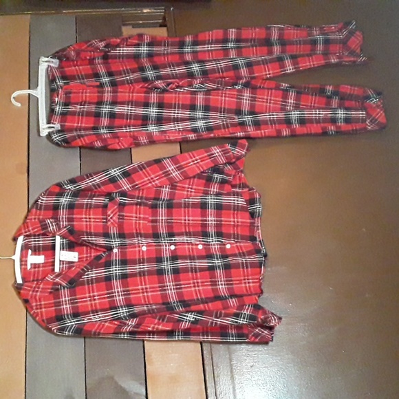 NWOT Victoria's Secret Xl Plaid Long Sleeve Button Down Top W/ Matching pants - Picture 4 of 16